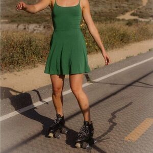 Purusha People Everyday Movement dress - True Green